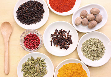 記者,ブログ,スパイス,カレー,ハーブ,効能,食事